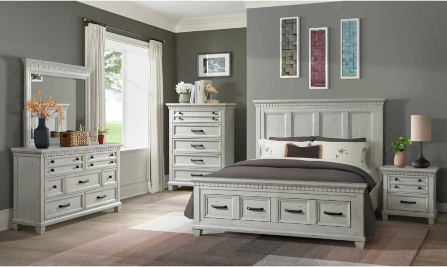 Mccoy - Queen Storage Bed - Antique White